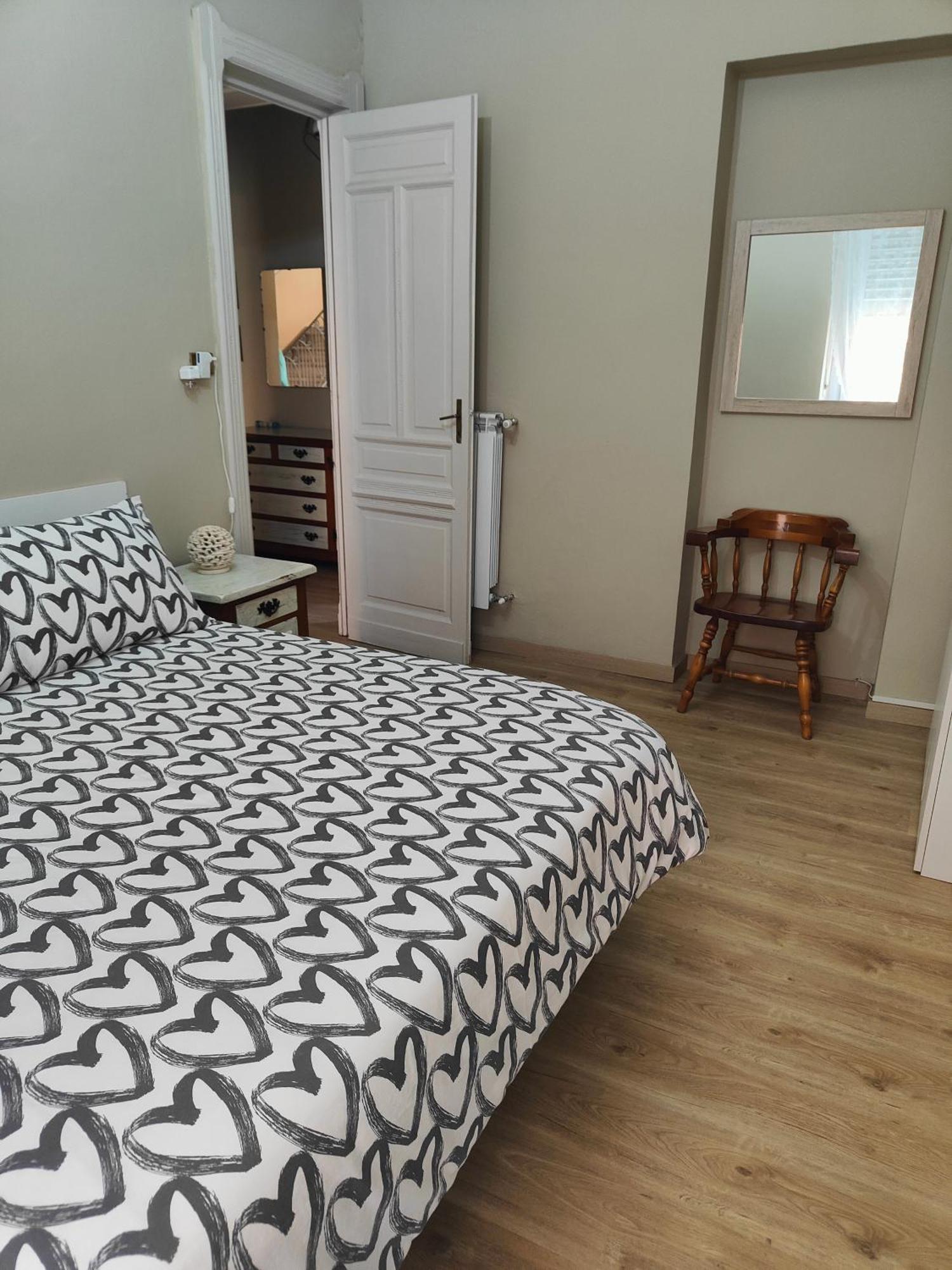 La Pajassa Bed & Breakfast อัลบา ภายนอก รูปภาพ