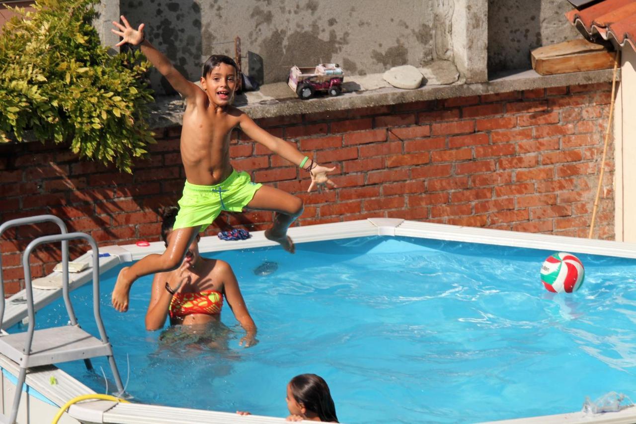 La Pajassa Bed & Breakfast อัลบา ภายนอก รูปภาพ